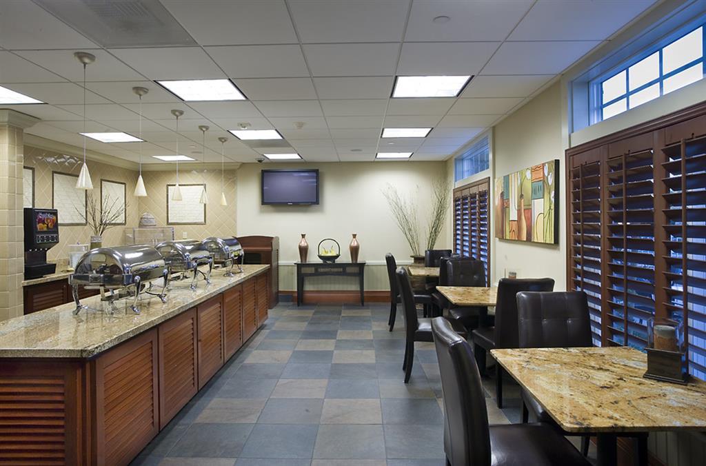 West Inn&Suites Carlsbad Restaurant foto