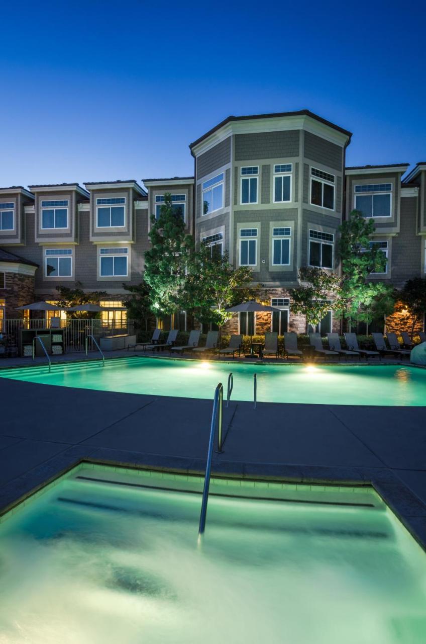 West Inn&Suites Carlsbad Exterior foto